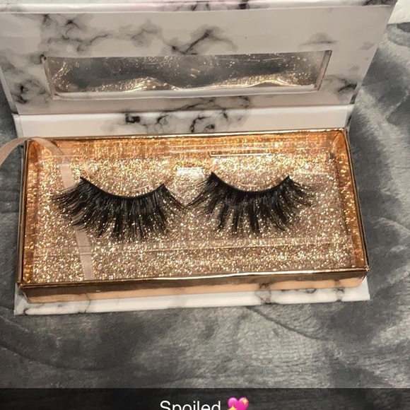 Faux mink lashes - Picture 6 of 8